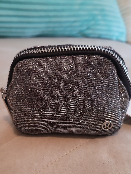 lululemon athletica Handbags - Lululemon Athletica Everywhere Belt Bag Nano Glitter NWT